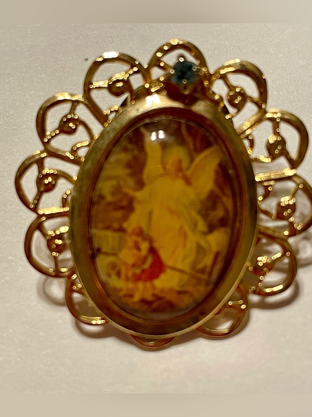 Vintage Ballou Guardian Angel brooch/pin